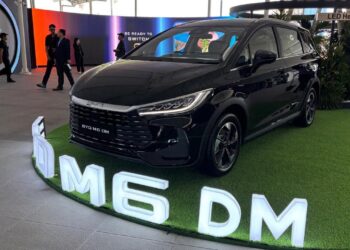 BYD M6 DM Meluncur, Harga Diprediksi Lebih Murah