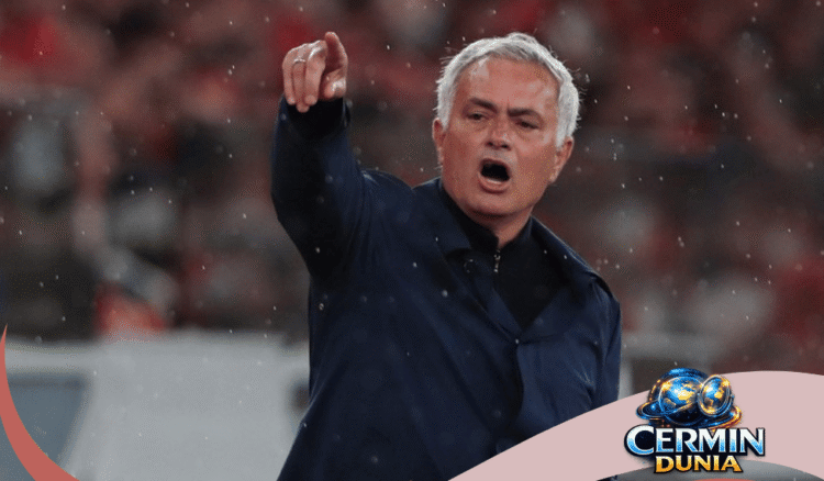 Jose Mourinho Kembali ke Real Madrid, Siap Revolusi Tim